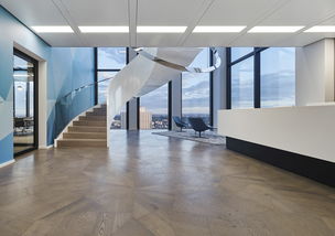 時尚辦公網(wǎng) 辦公設(shè)計(jì) 設(shè)計(jì)欣賞 設(shè)計(jì)解讀 德國法蘭克福咨詢公司現(xiàn)代多元辦公設(shè)計(jì)欣賞